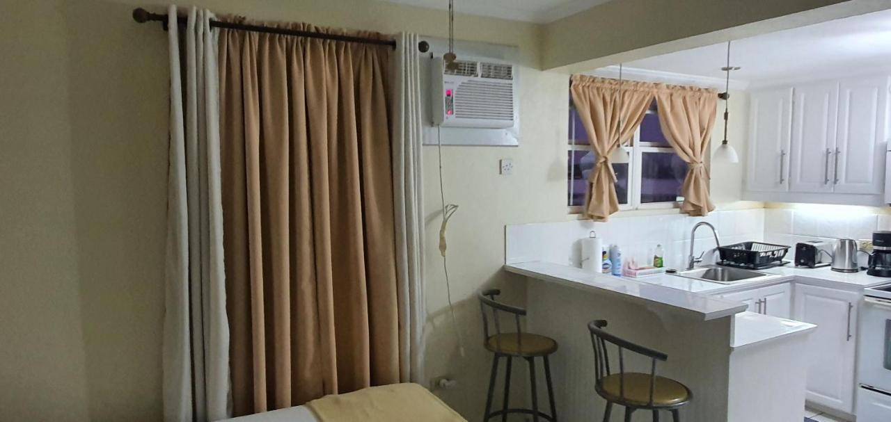 ברידג'טאון Hastings Towers 4D - Studio Apt Opp Beach מראה חיצוני תמונה