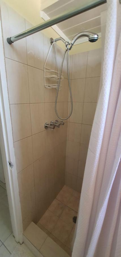 ברידג'טאון Hastings Towers 4D - Studio Apt Opp Beach מראה חיצוני תמונה