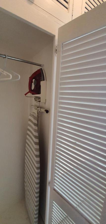 ברידג'טאון Hastings Towers 4D - Studio Apt Opp Beach מראה חיצוני תמונה
